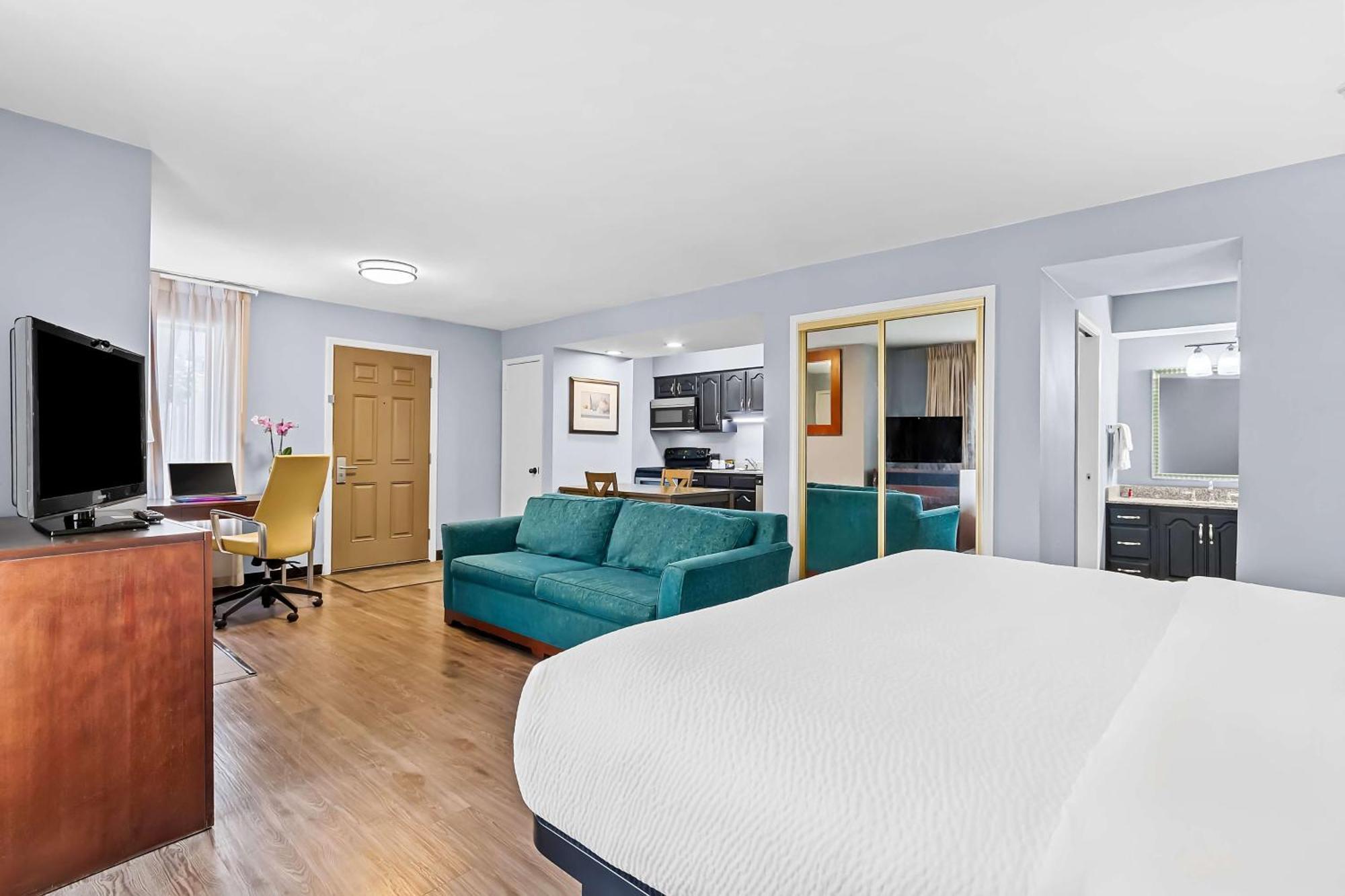 Surestay Studio By Best Western Pensacola Exterior photo